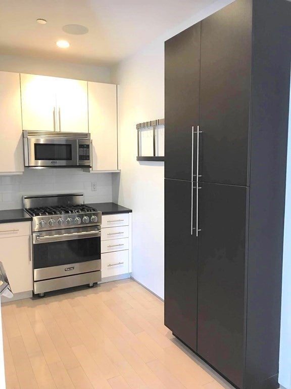 345 D St #13, Boston, MA Photo #7