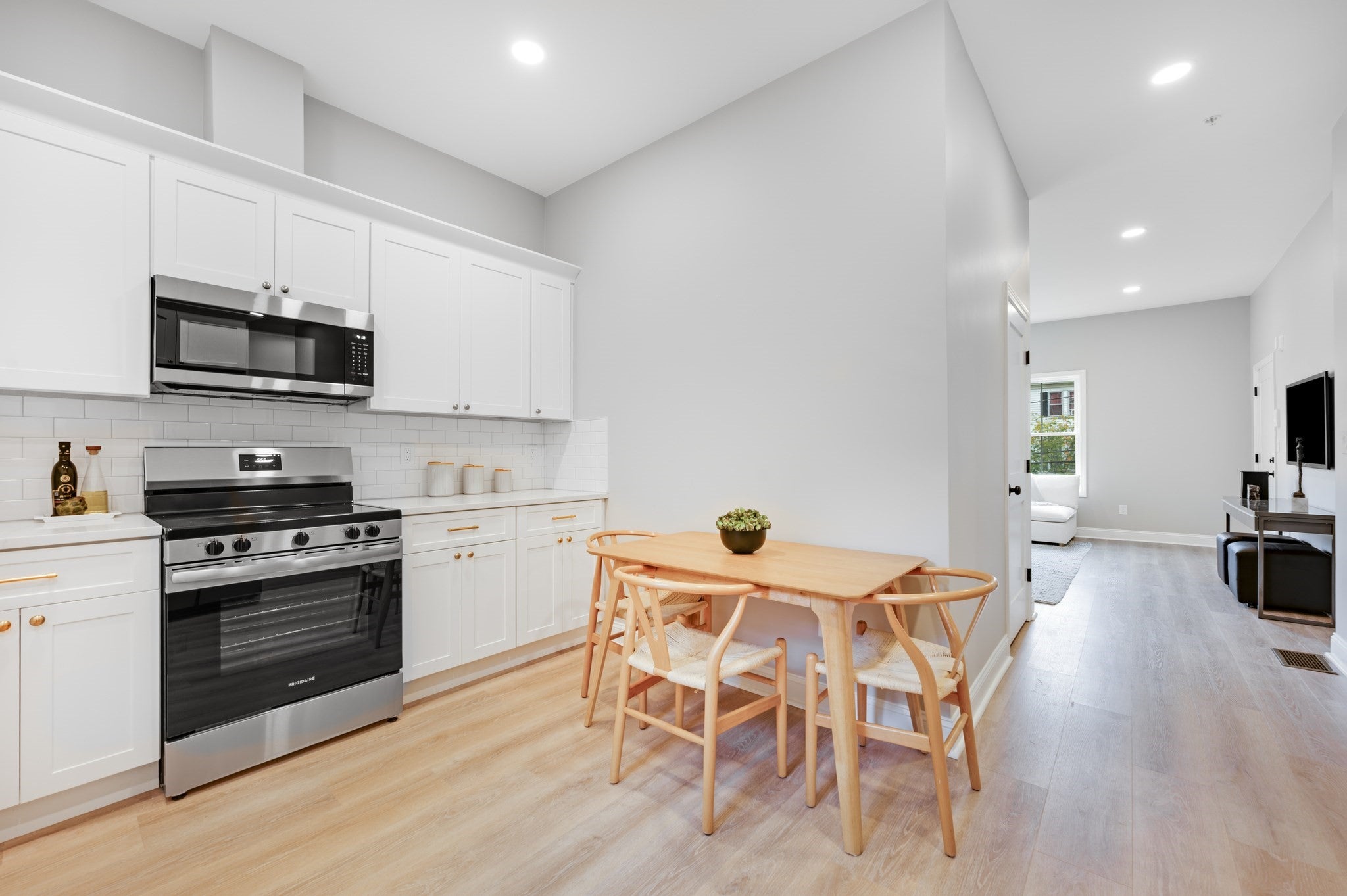 271 Washington Ave, Chelsea, MA, 271 Washington Ave, Chelsea, MA Photo #9