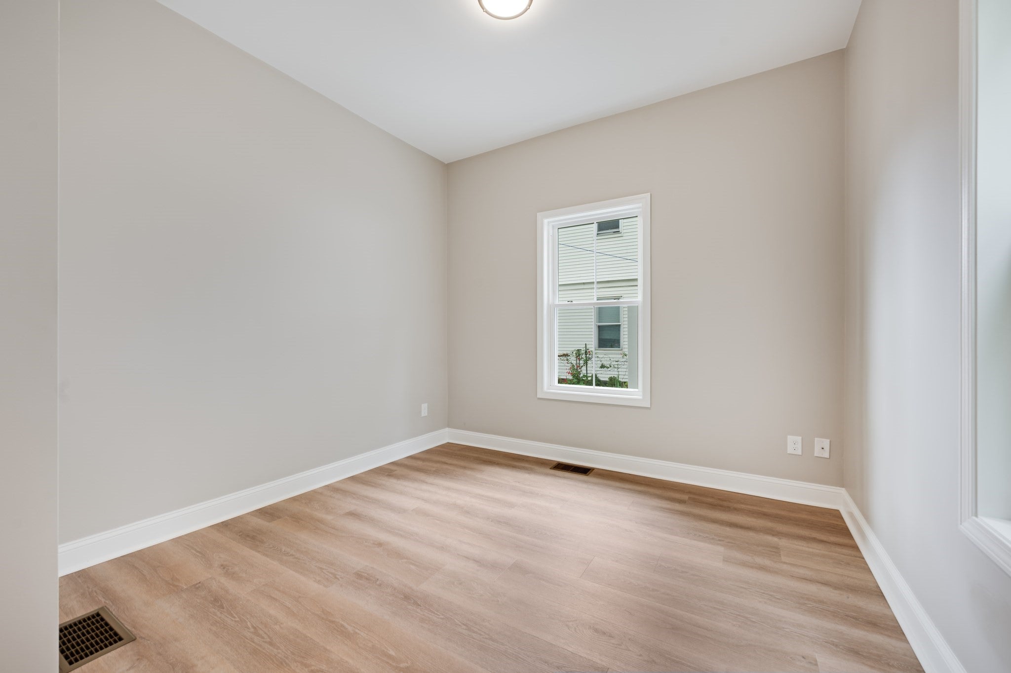 271 Washington Ave, Chelsea, MA, 271 Washington Ave, Chelsea, MA Photo #14