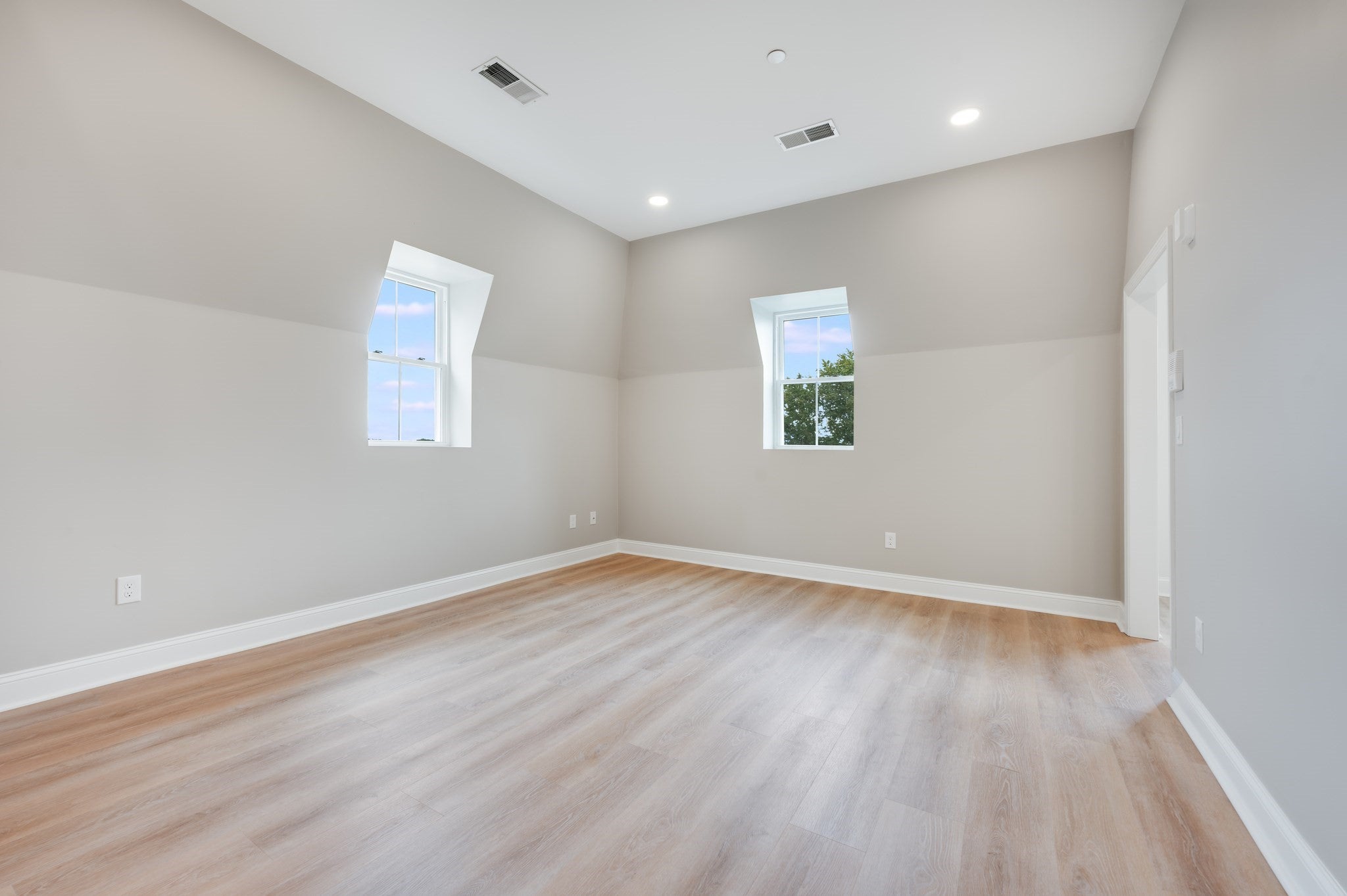 271 Washington Ave, Chelsea, MA, 271 Washington Ave, Chelsea, MA Photo #25