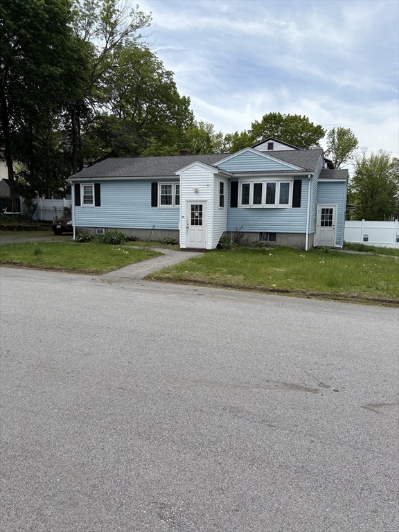 20 Dana St
