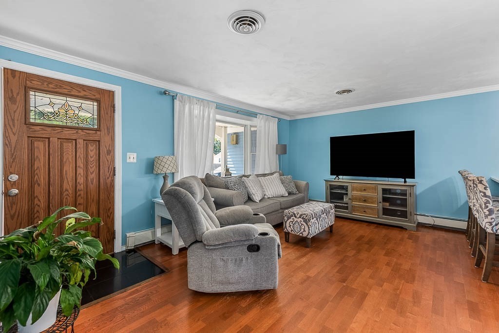140 Earley St