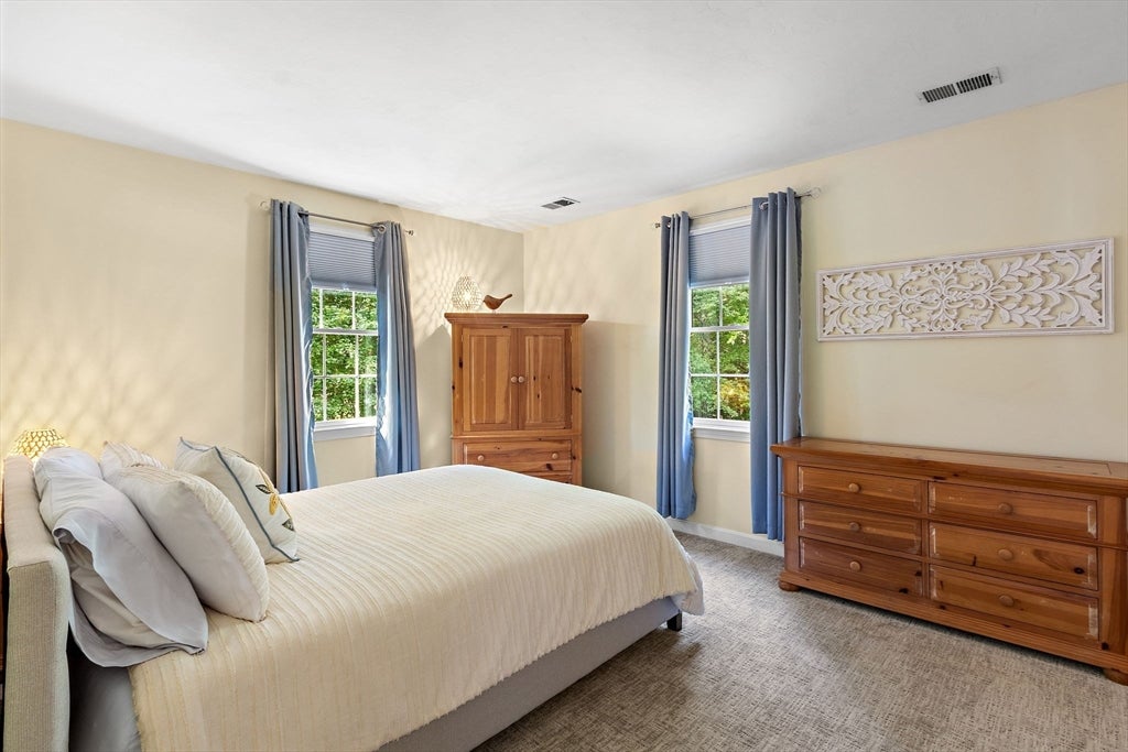 9 Douglas Dr, Mansfield, MA Photo #27