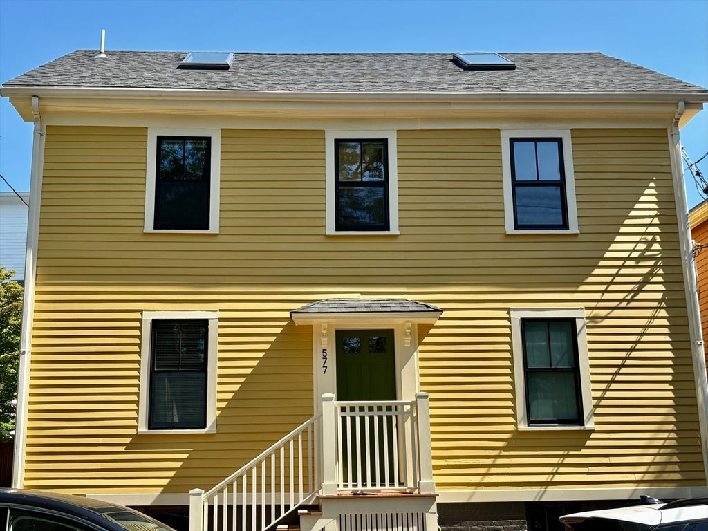 577 Franklin St #1L, Cambridge, MA Photo #1