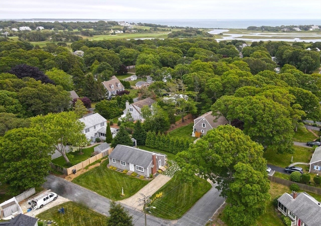 48 Fourth Ave