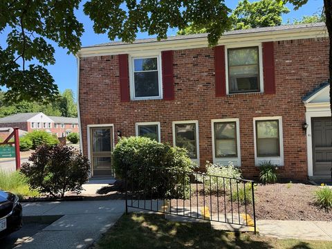 Photo of 59 Jamestown Dr #59, Springfield, MA 01108 (MLS # 73536003)