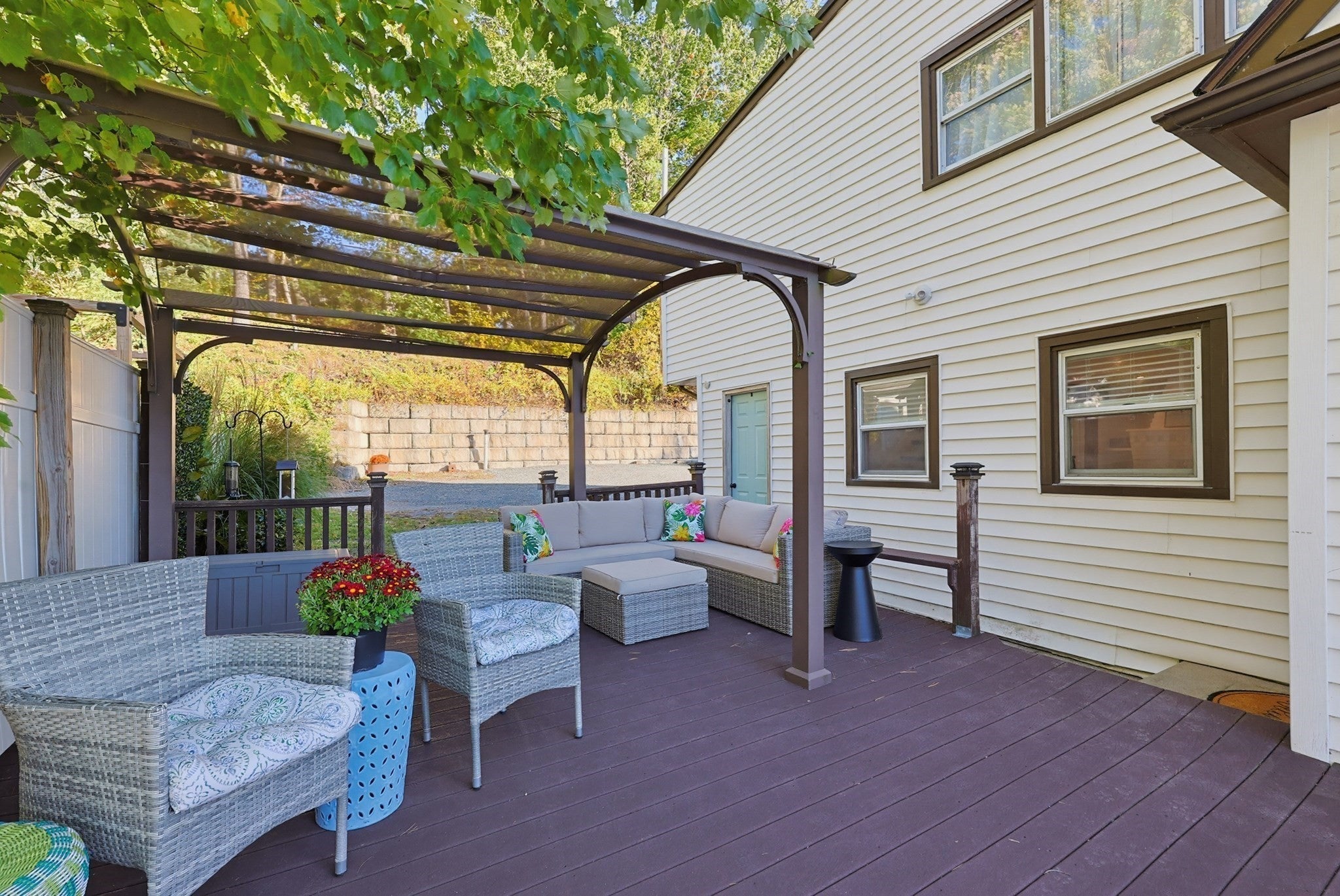 99 Lake St, Wrentham, MA Photo #3