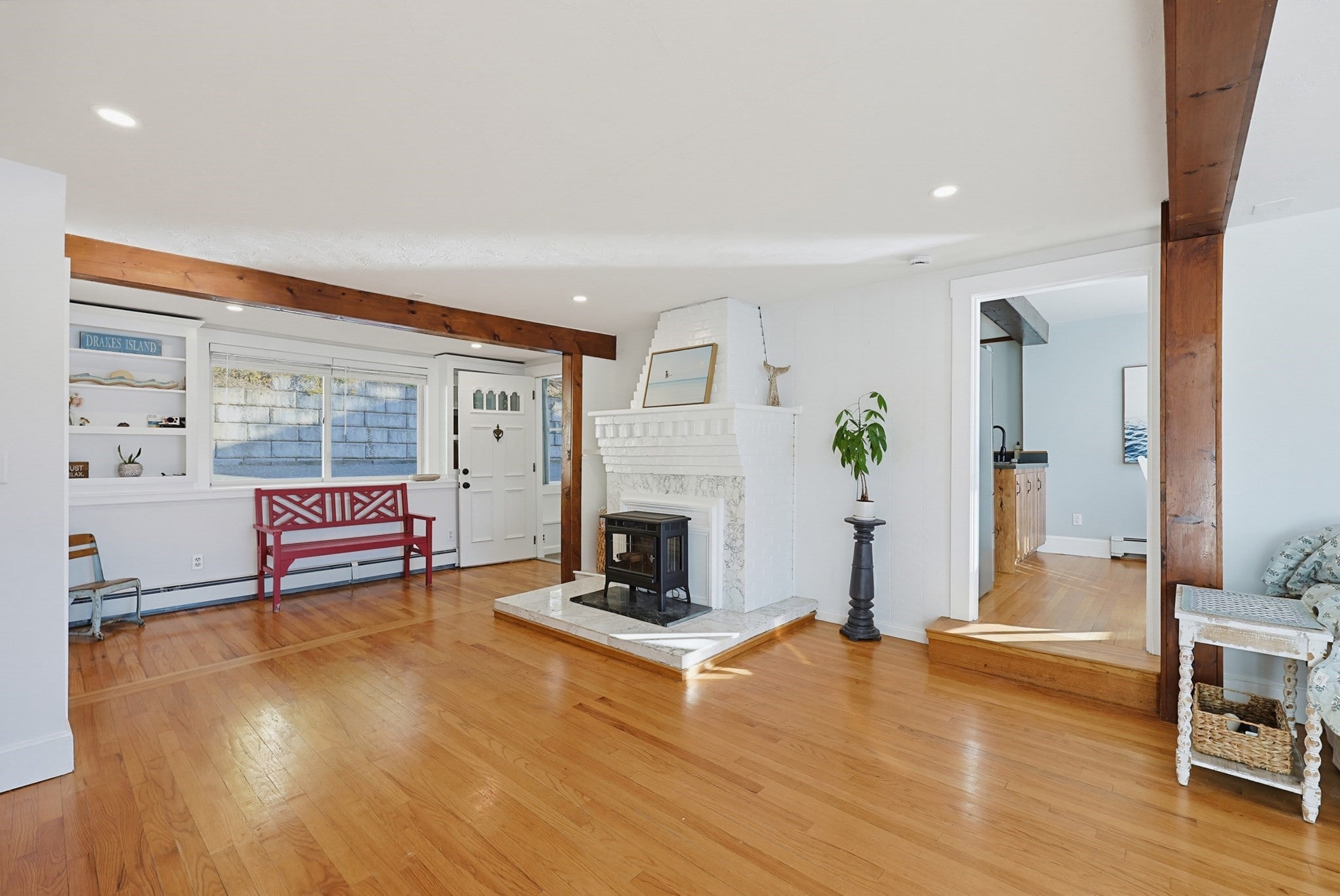 99 Lake St, Wrentham, MA Photo #16