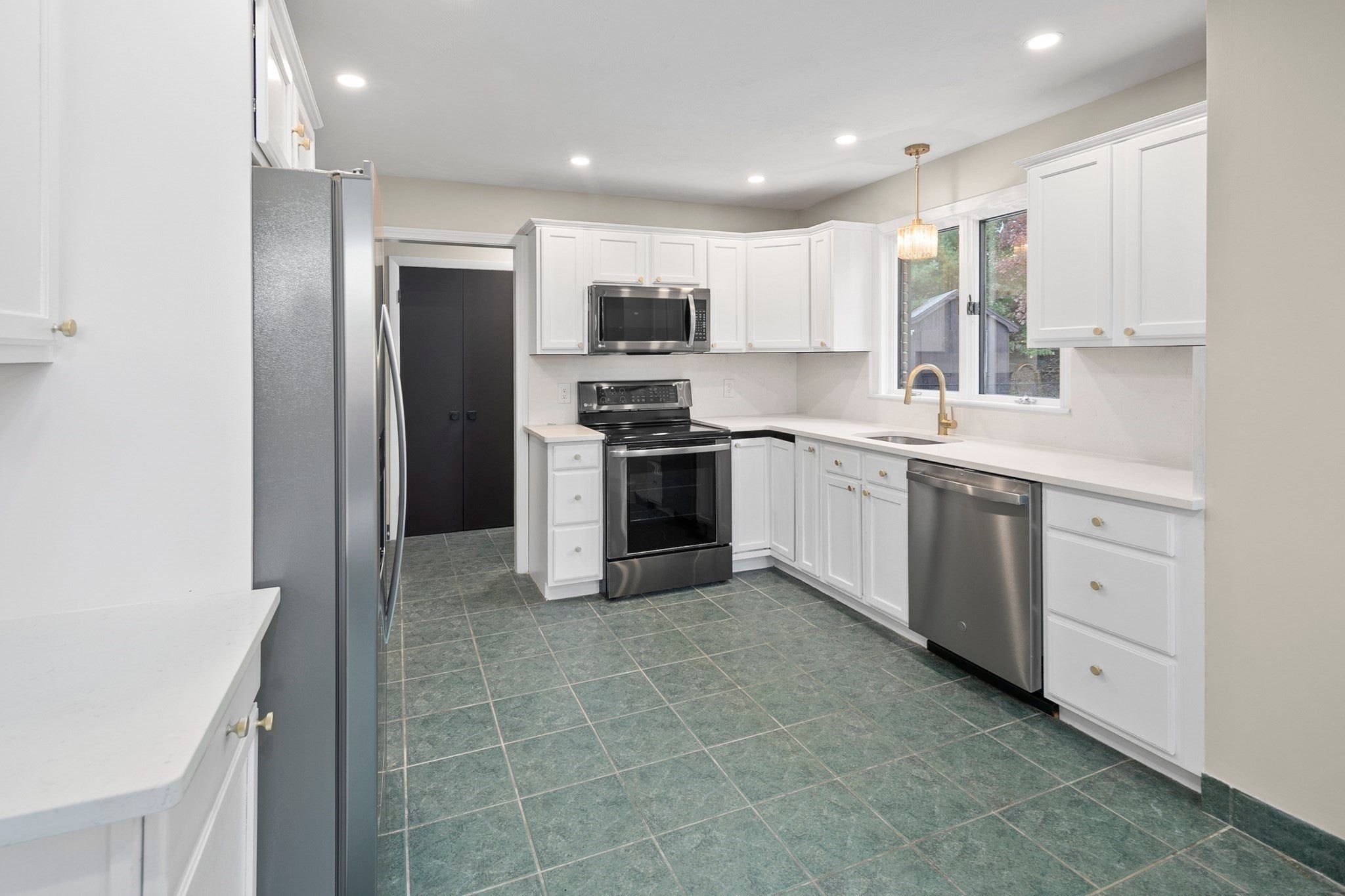 113 Summer Street, Easton, MA, 113 Summer Street, Easton, MA Photo #12