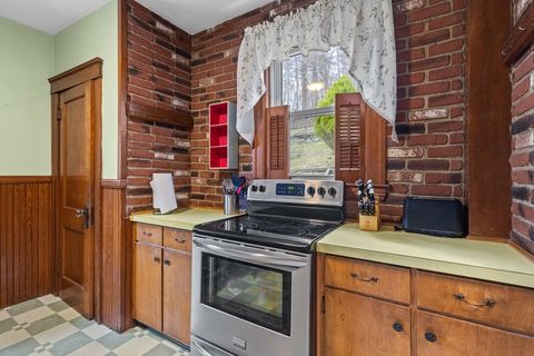 Photo of 35 Chesterfield Rd, Worcester, MA 01602 (MLS # 73502596)