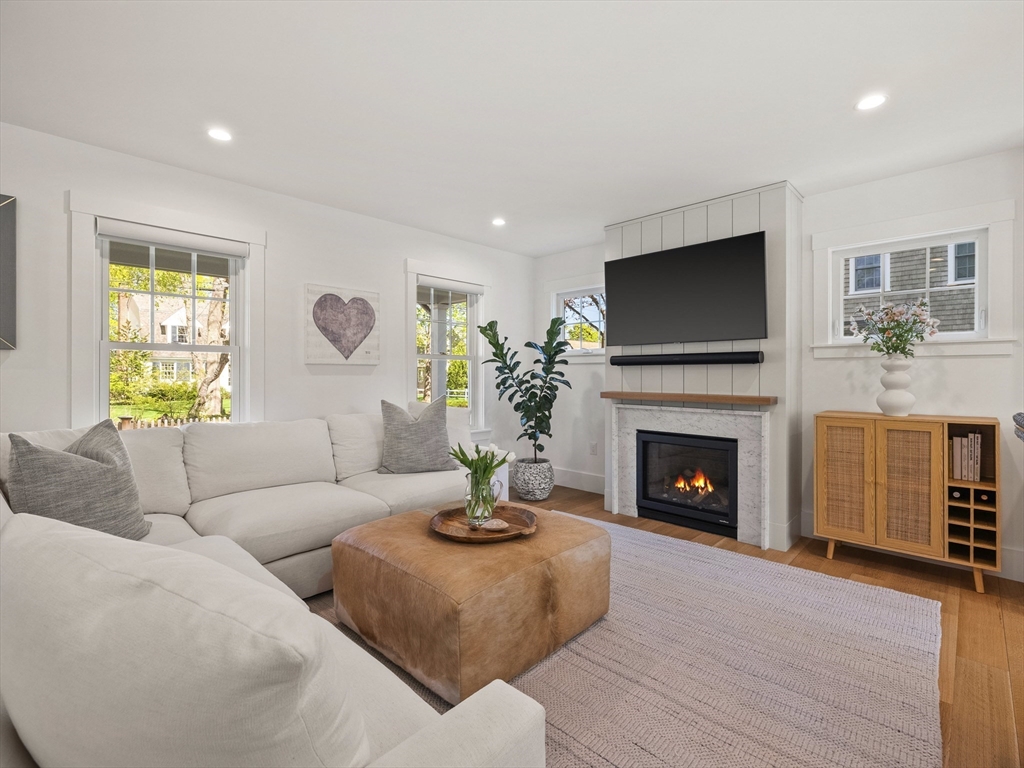 4 Reilly Avenue