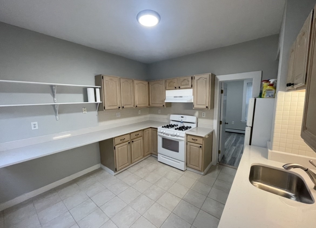 1922 Columbus Ave 1