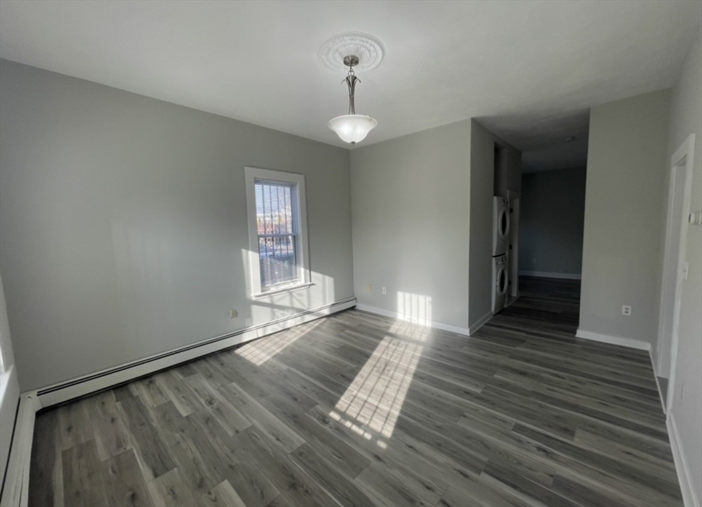 1922 Columbus Ave 1