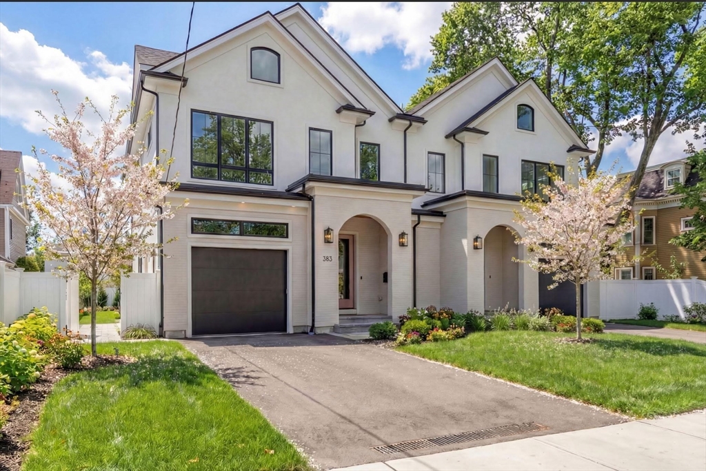 383 Cherry St 383