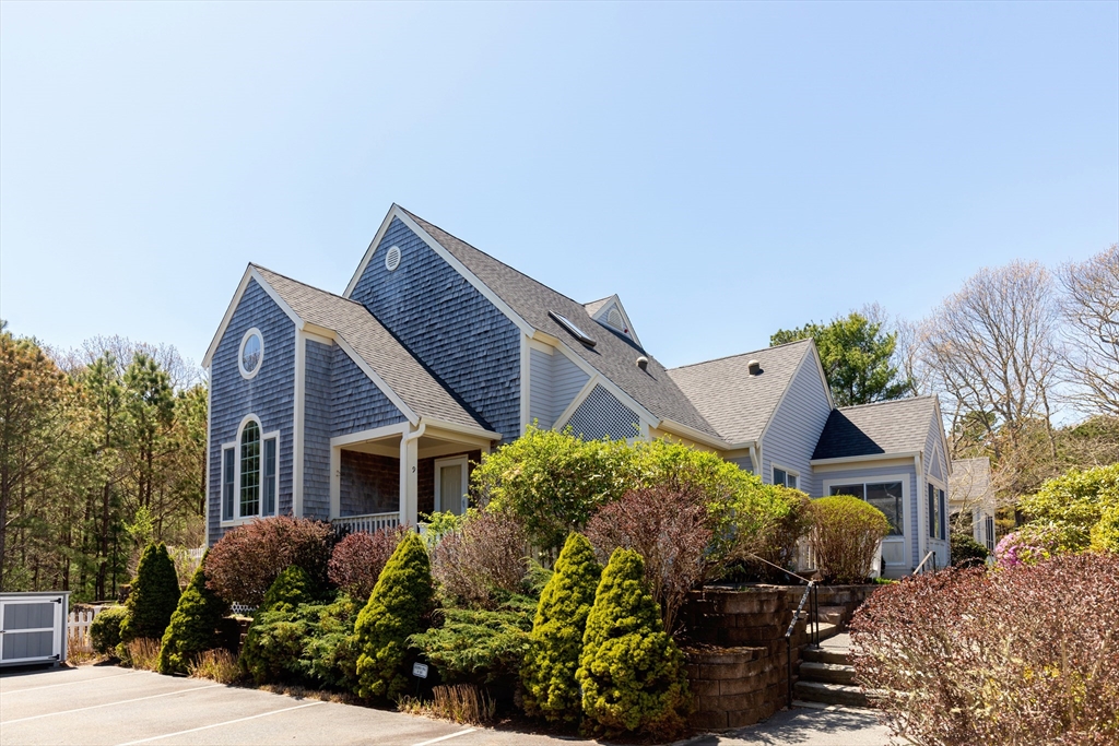 9 Red Cedar Rd 9
