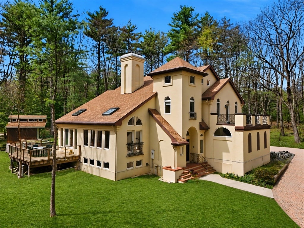 268 Concord Rd