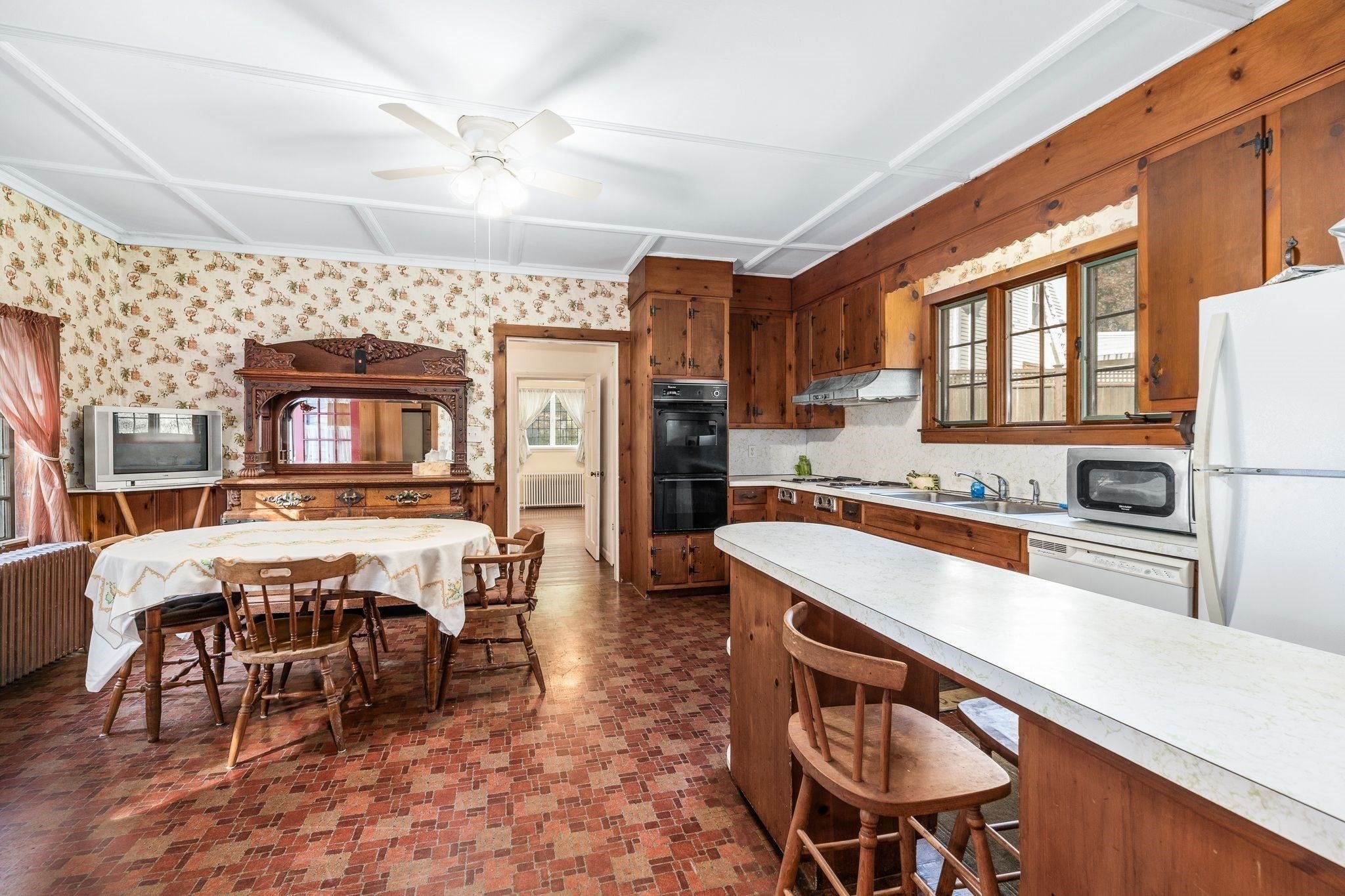 3 Highland Ave, Manchester, MA, 3 Highland Ave, Manchester, MA Photo #11