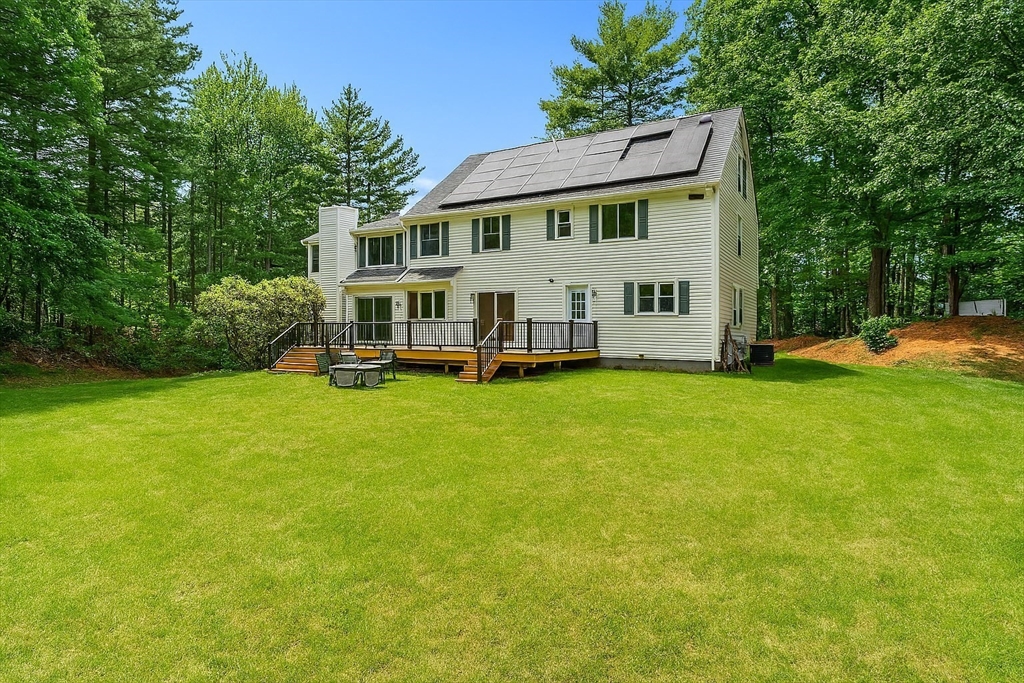 18 Equestrian Dr