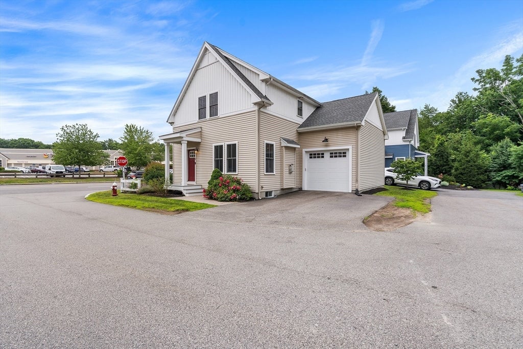 2 Oreilly Ln 2