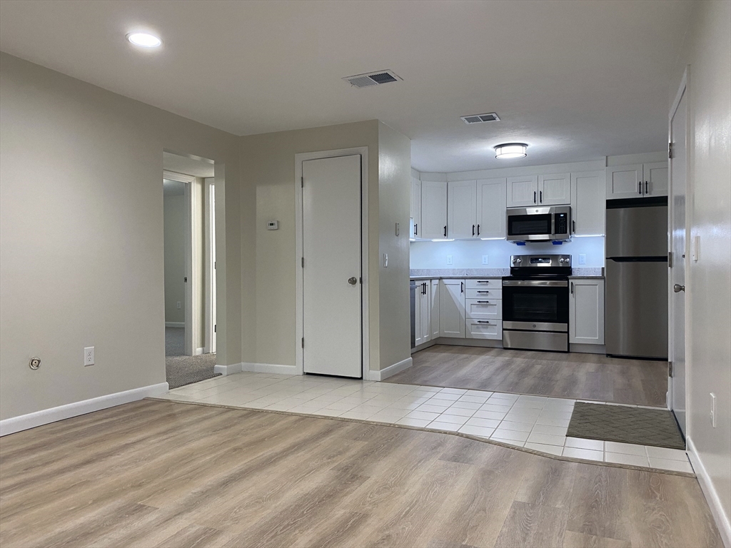 176 Maple Ave 3-8