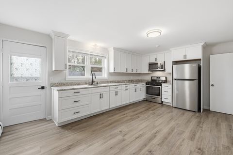 Photo of 50 Frank St #50, Dracut, MA 01826 (MLS # 73494214)