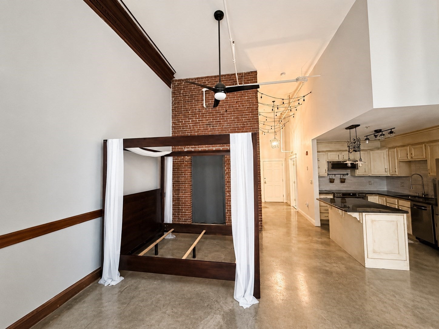 172 Middle St #206, Lowell, MA Photo #6