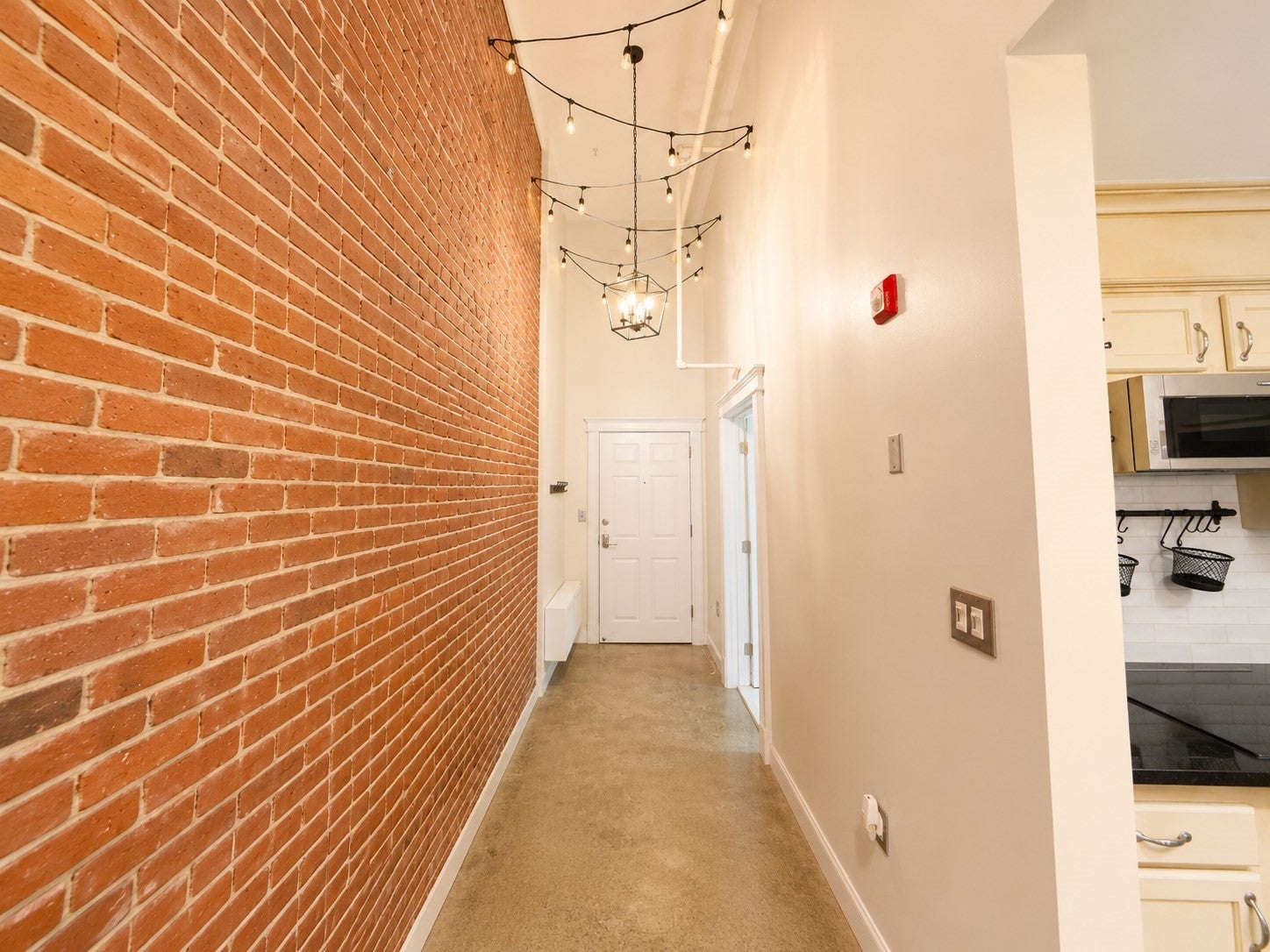 172 Middle St #206, Lowell, MA Photo #16
