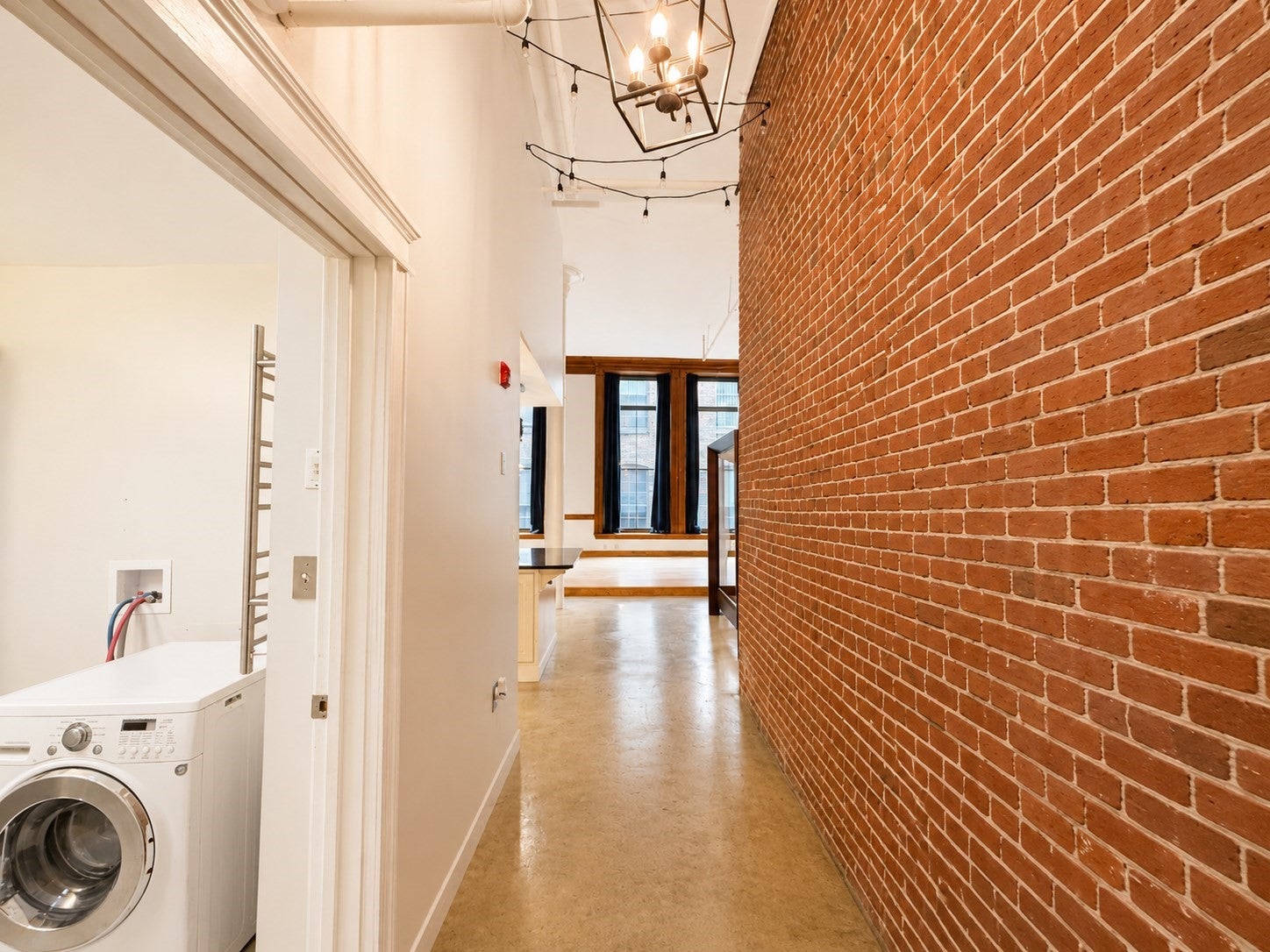 172 Middle St #206, Lowell, MA Photo #4