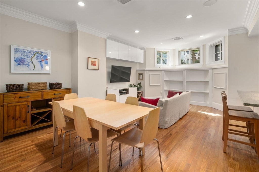 299 Marlborough Street #1, Boston, MA Photo #5