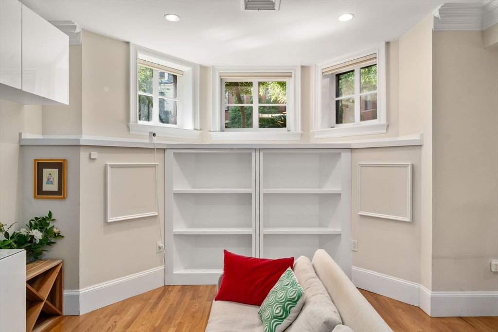 299 Marlborough Street #1, Boston, MA Photo #7