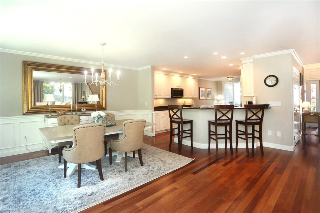 32 Highwood Ln