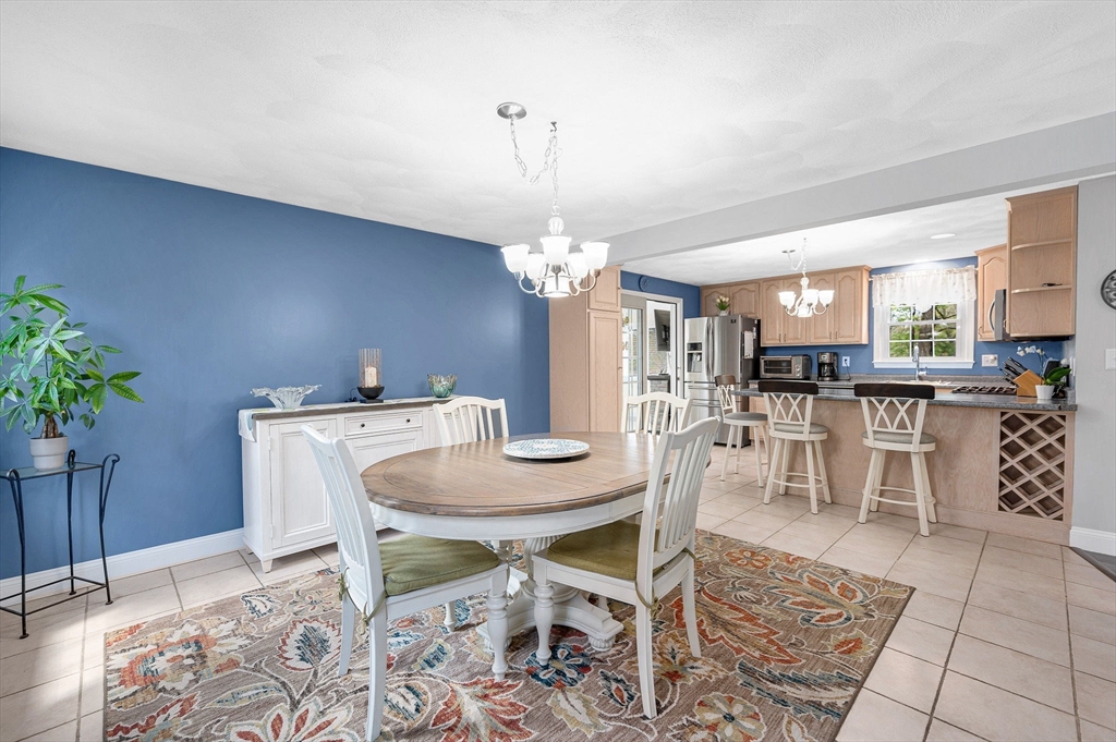 71 Mollie Drive, Tewksbury, MA Photo #12