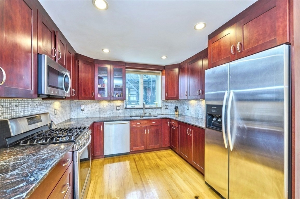 209 Commonwealth Avenue 3E