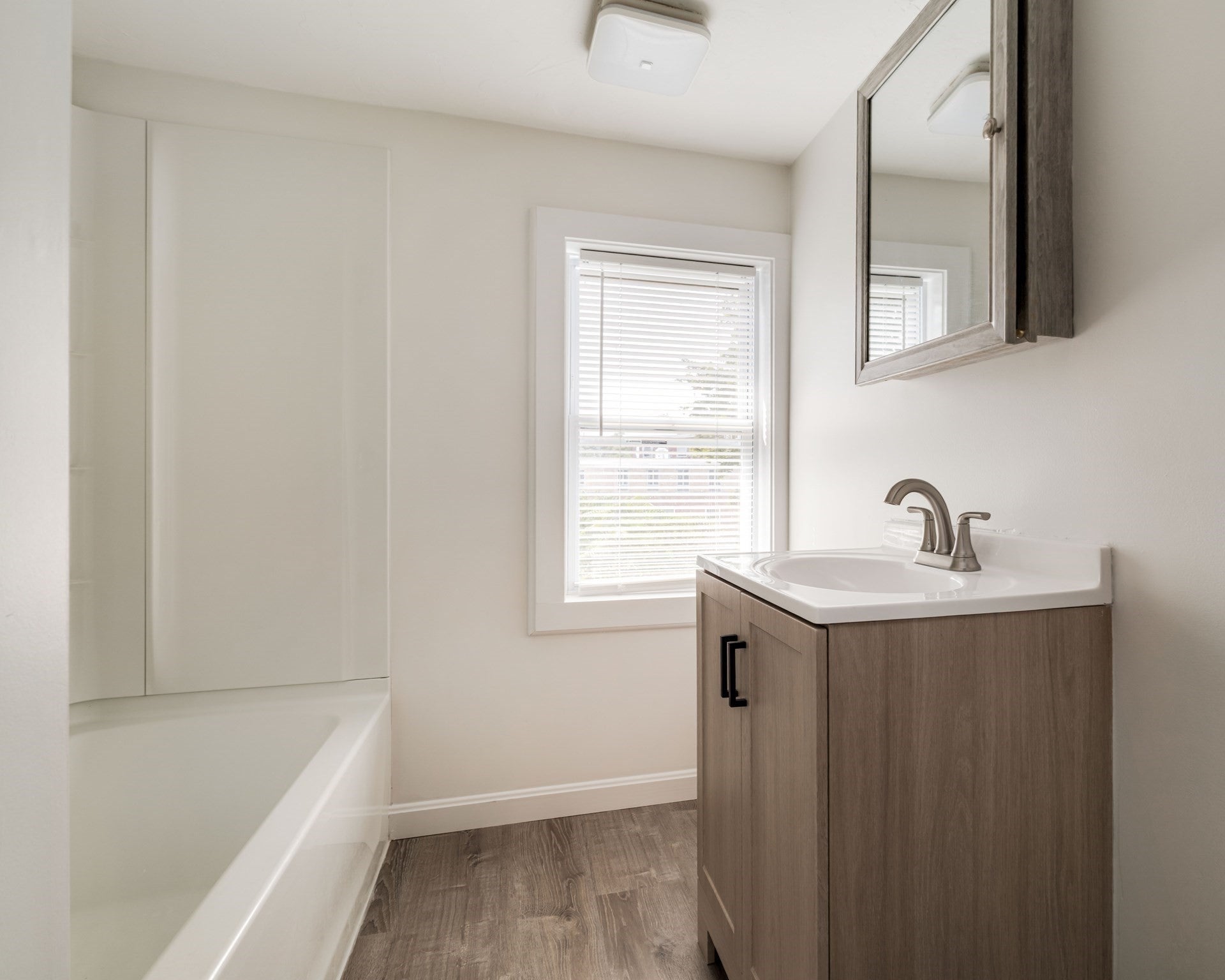 24 Prospect St, Weymouth, MA, 24 Prospect St, Weymouth, MA Photo #17