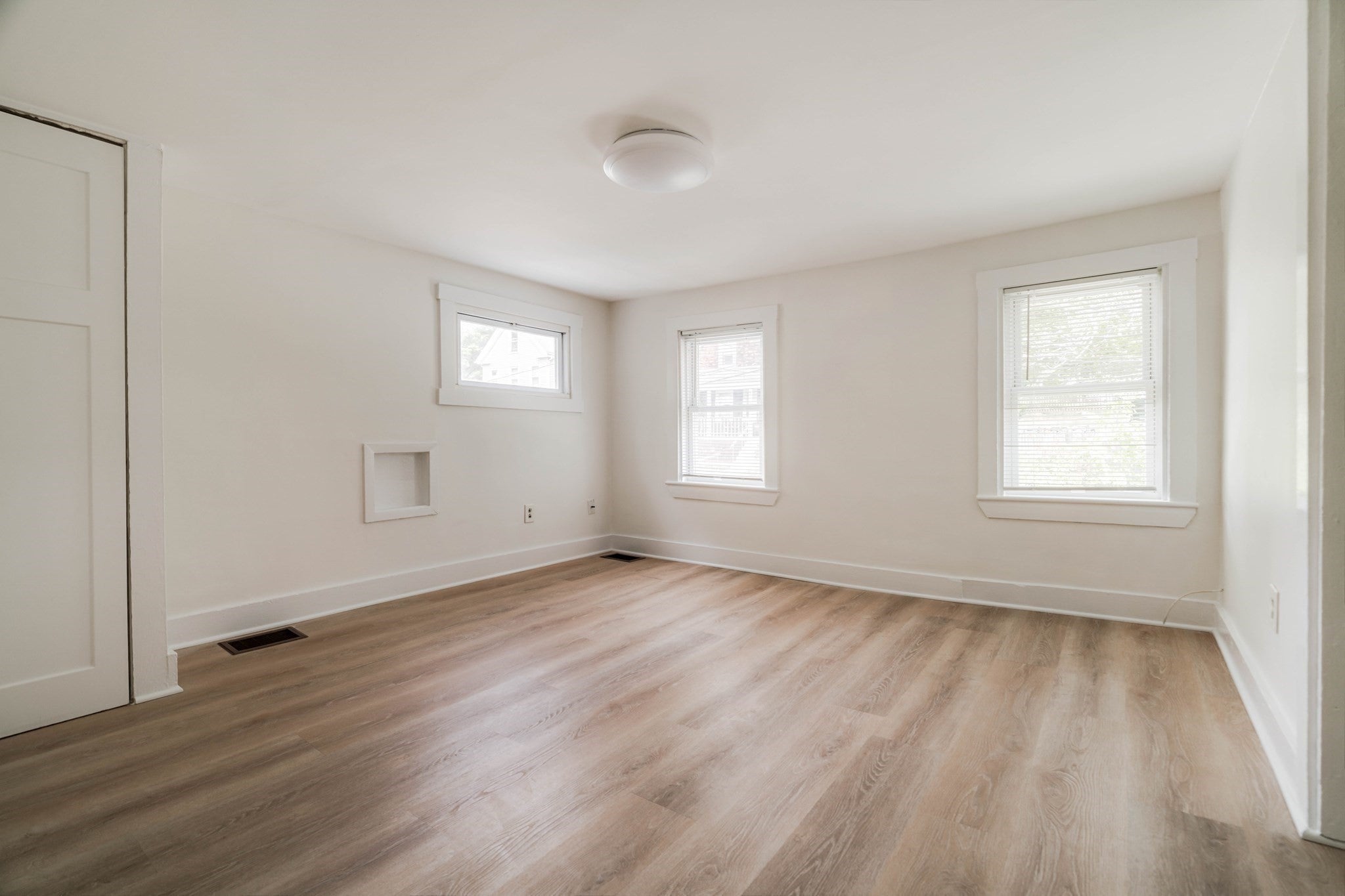 24 Prospect St, Weymouth, MA, 24 Prospect St, Weymouth, MA Photo #11