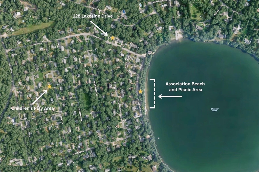 Barnstable, Massachusetts 02648, United States, 2 Bedrooms Bedrooms, ,1 BathroomBathrooms,Residential,Active,239528