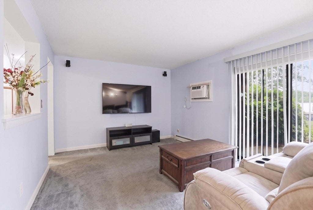 491 W Central St D2