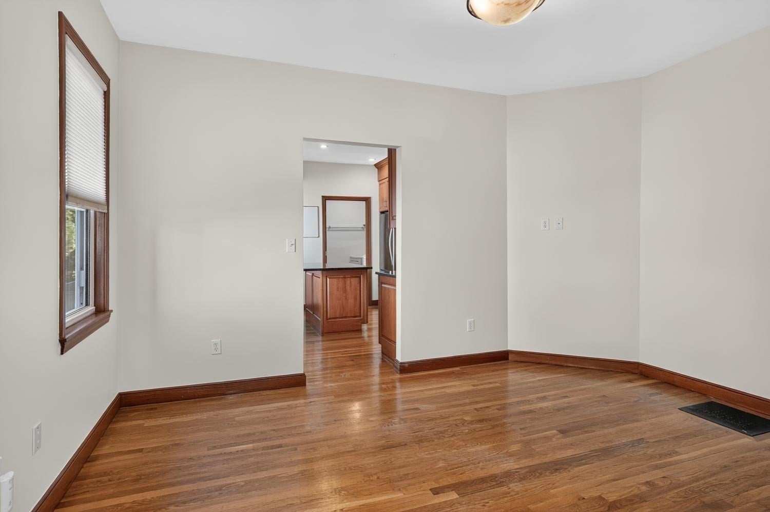 9 Ash St #1, Belmont, MA, 9 Ash St #1, Belmont, MA Photo #9
