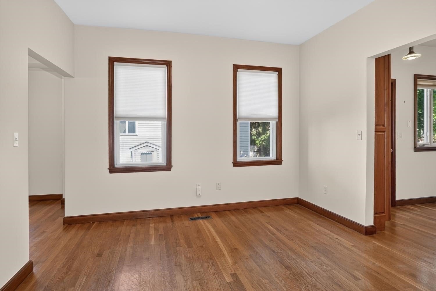 9 Ash St #1, Belmont, MA, 9 Ash St #1, Belmont, MA Photo #10