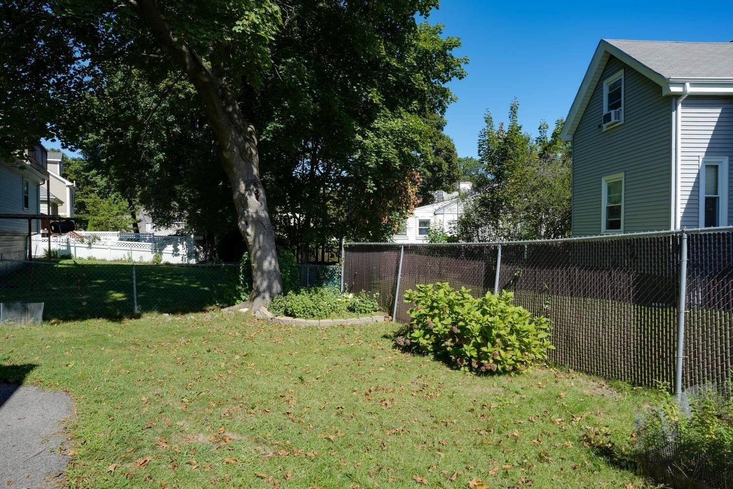 9 Ash St #1, Belmont, MA, 9 Ash St #1, Belmont, MA Photo #2