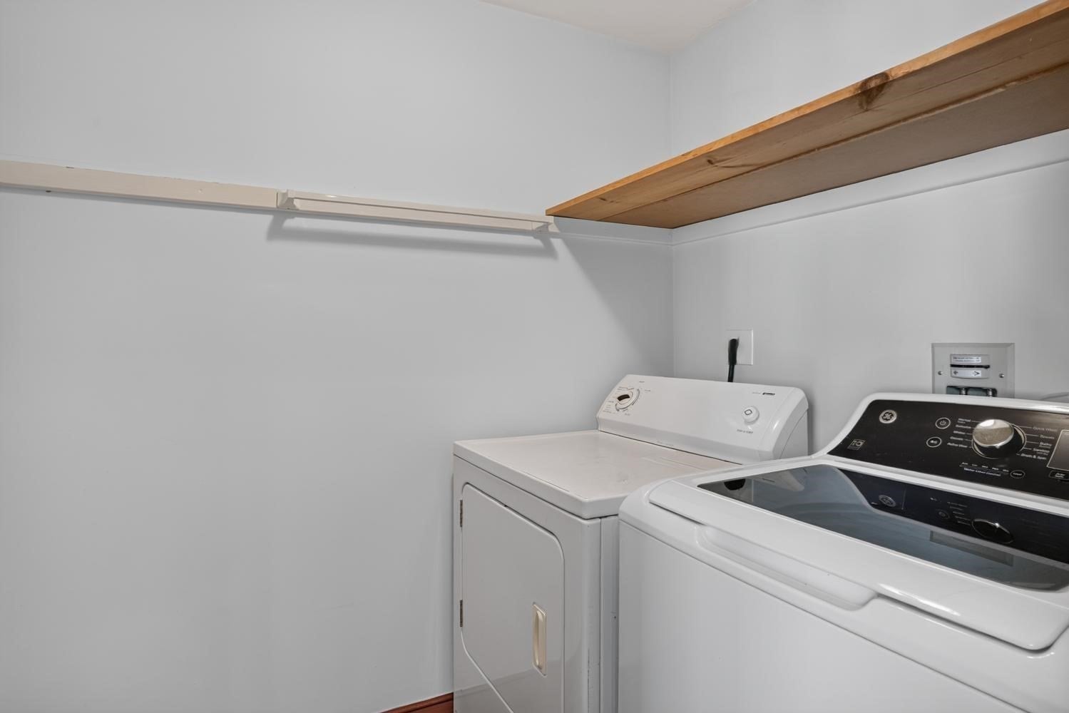 9 Ash St #1, Belmont, MA, 9 Ash St #1, Belmont, MA Photo #13