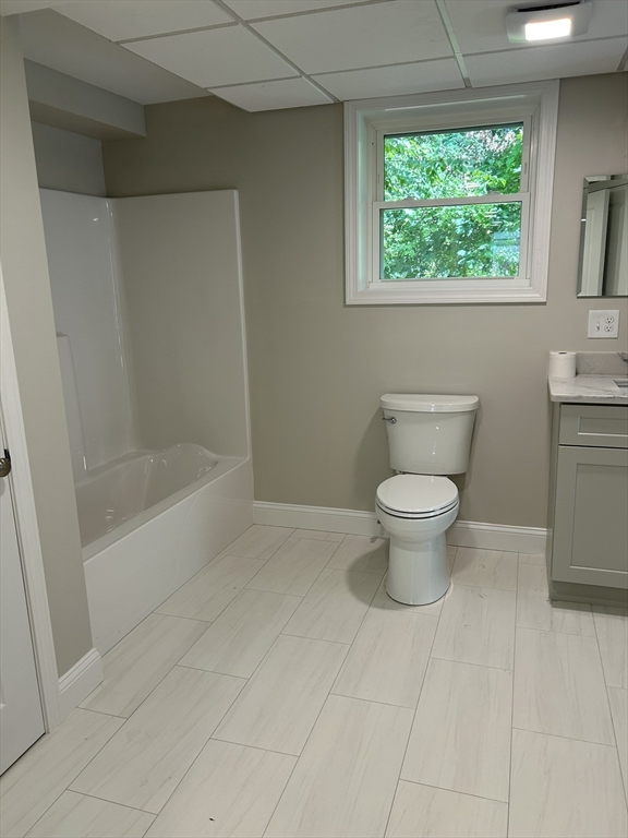 Atkinson, New Hampshire 03811, United States, 3 Bedrooms Bedrooms, ,3 BathroomsBathrooms,Residential,Active,240057