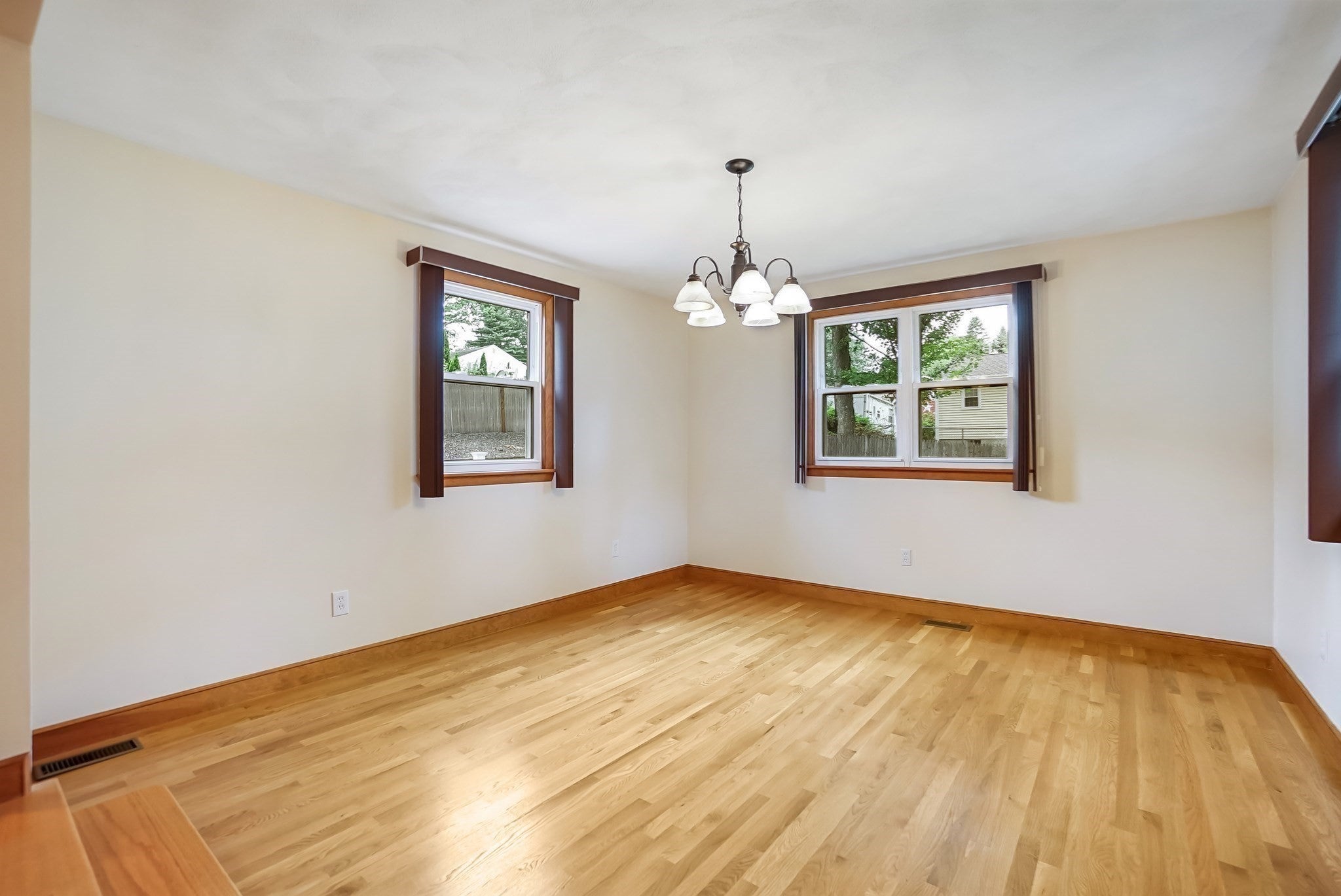 7 Stoney Brook Ln, Milford, MA, 7 Stoney Brook Ln, Milford, MA Photo #12