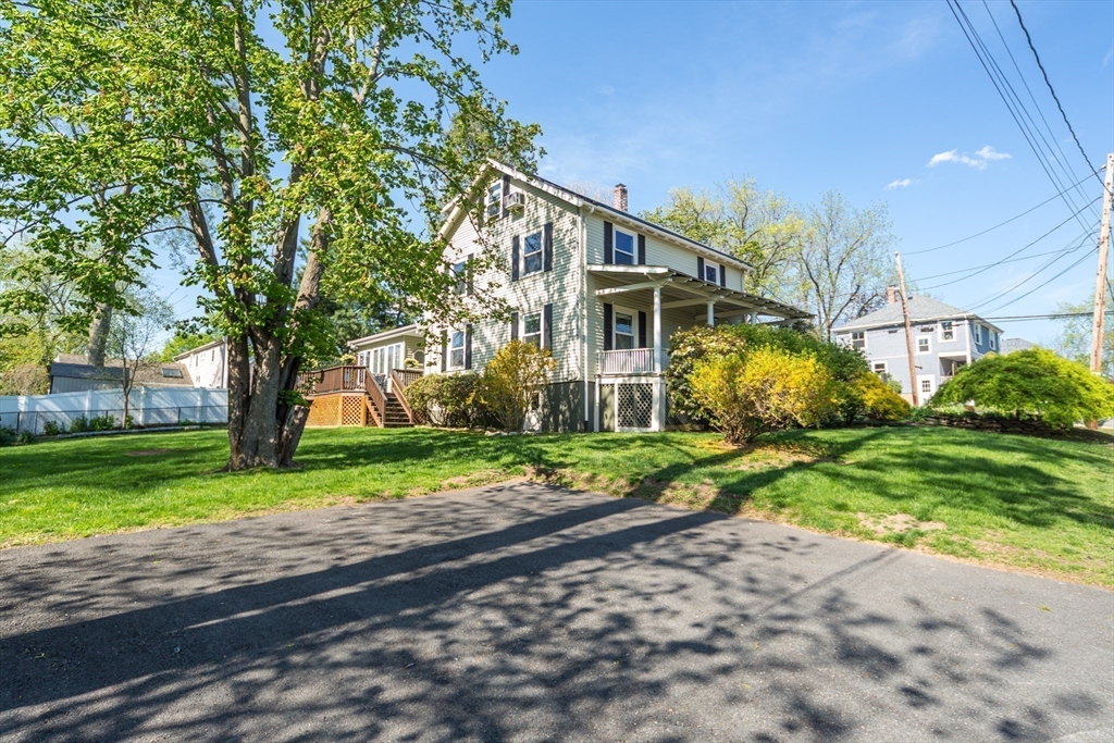 9 Overhill Rd.