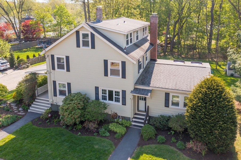 9 Overhill Rd.