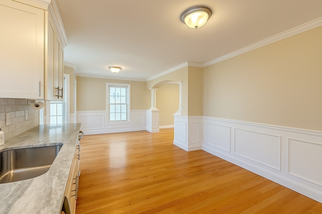 46 Wellington Street 1