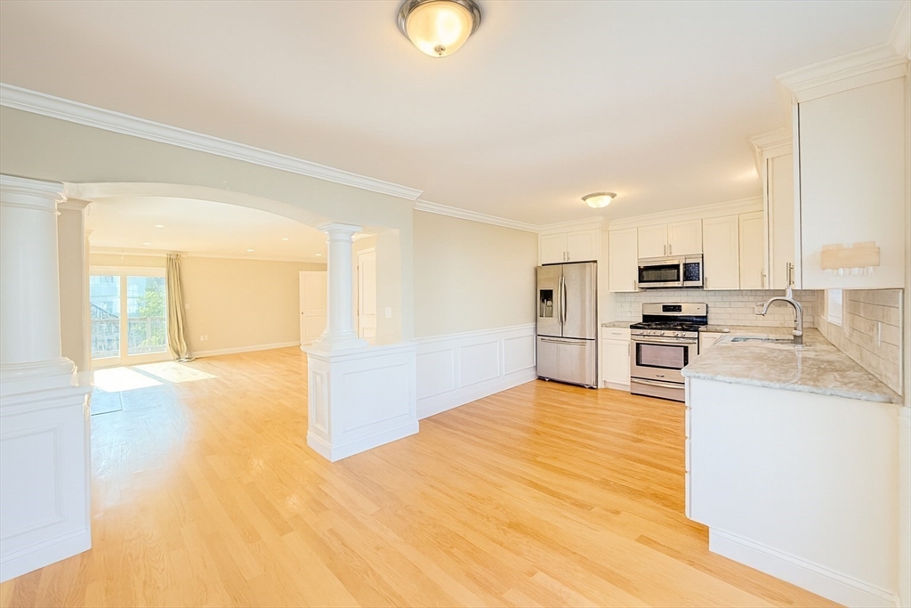 46 Wellington Street 1