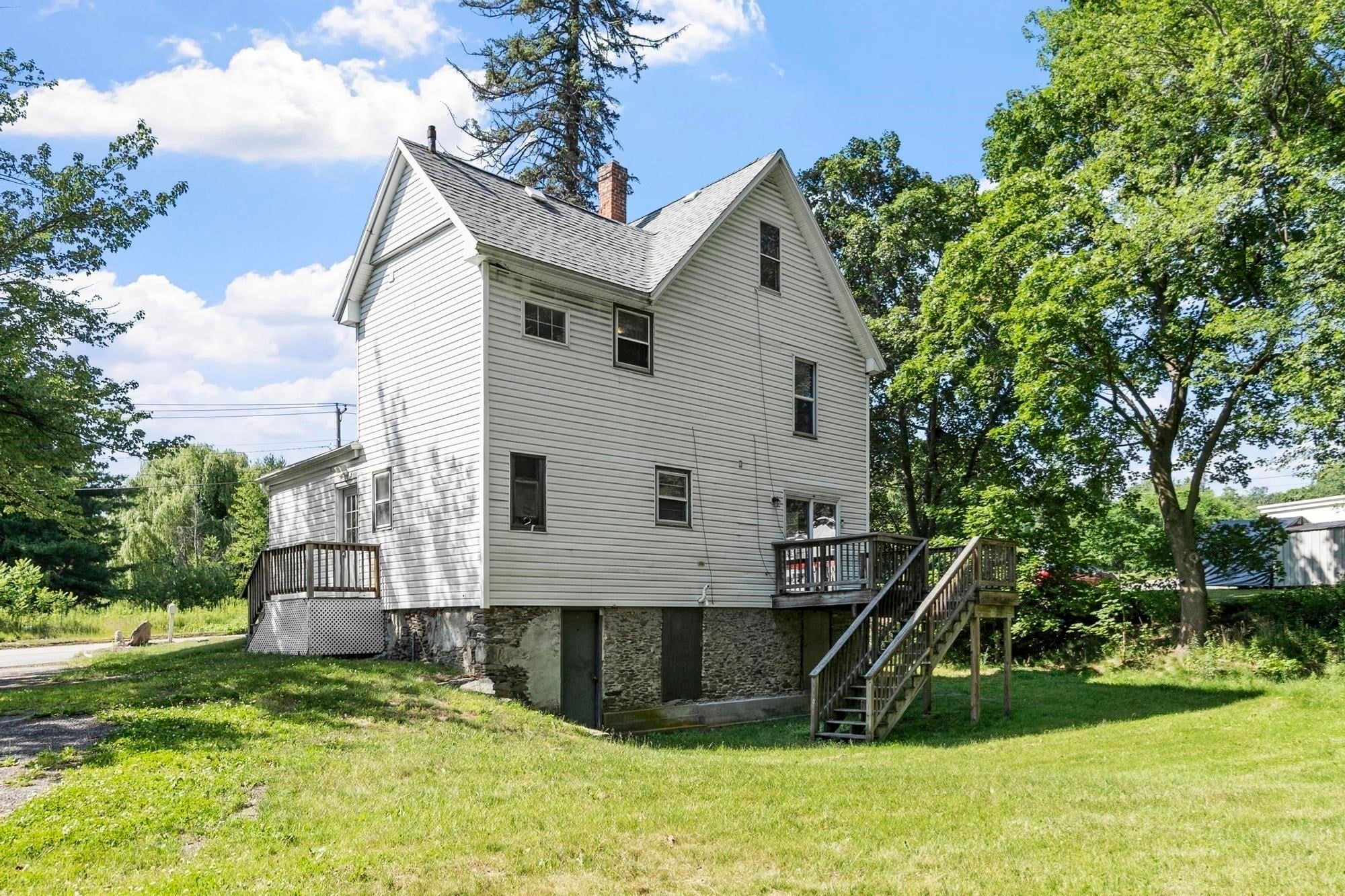 354 Massachusetts Ave