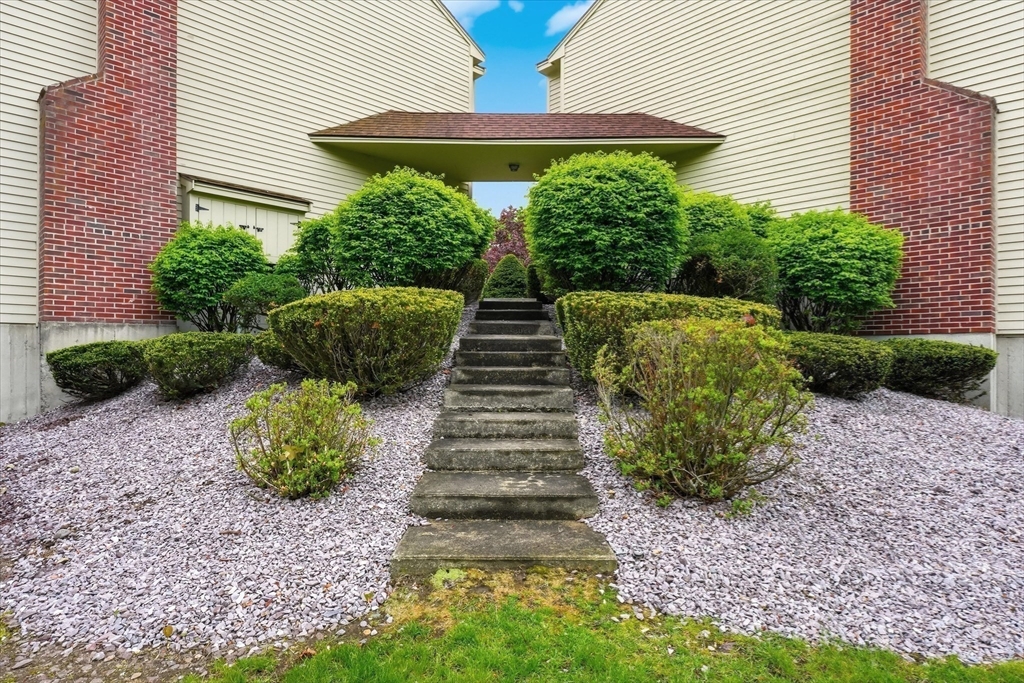 52 Apache Way 52