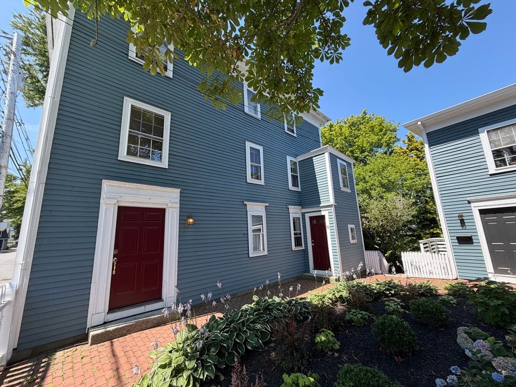 51 Elm Street #2, Marblehead, MA, 51 Elm Street #2, Marblehead, MA Photo #2